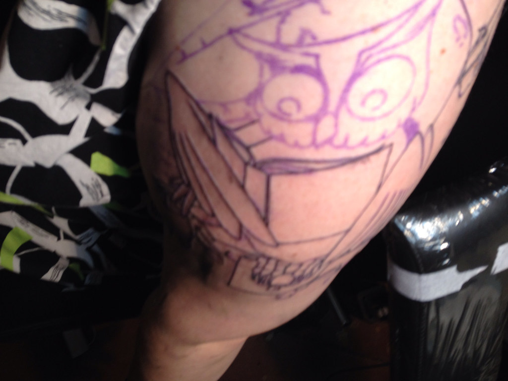 see it: jason momoa unveils new head tattoo and outline wall e tattoo outline wall e tattoo
