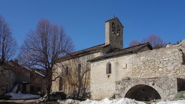 2014-03-14 (10) Peyresq.église romane (XIIIe siècle)