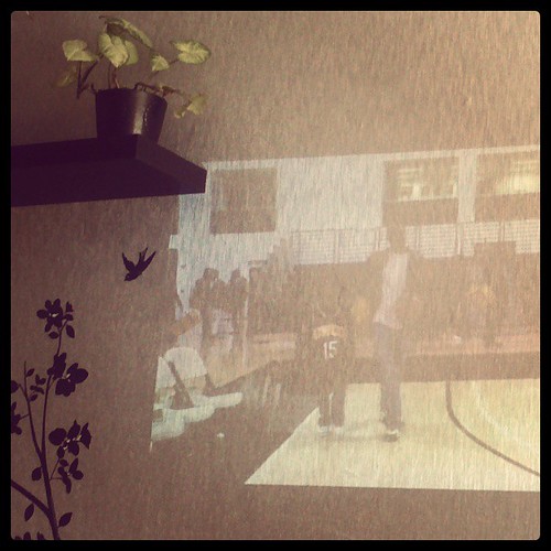 #Interiors #design #apartment #flowers #smart #wall #screen4me | by screenforme