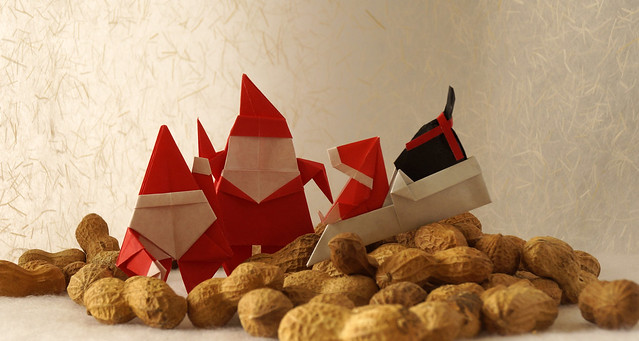 Origami Santa (Brian Webb) - Origami Santa Claus (John Montroll) - Origami Santa Claus in Sleigh (Tomoko Tanaka)