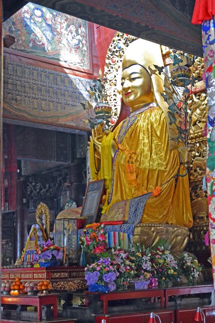 BEIJING, CHINA - Lamaist Buddhist monastery Yonghe Gong/ ПЕКИН, КИТАЙ - Ламаистский буддистский монастырь Юнхэгун