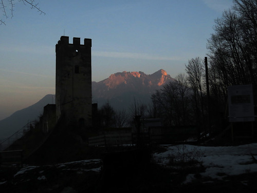 falkenstein kitzstein heuberg flintsbach hoheasten shadows winter evening sunset alpenglow