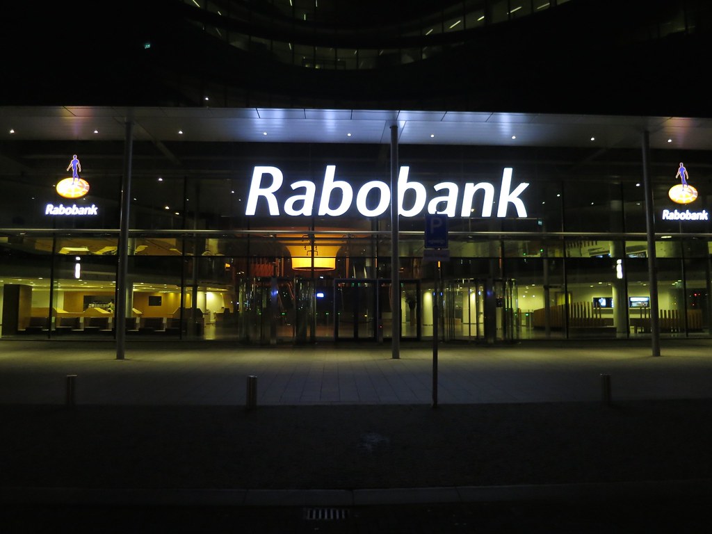In den Niederlanden mischen sich Banken zunehmend und einschüchternde Weise in Privatangelegenheiten ein