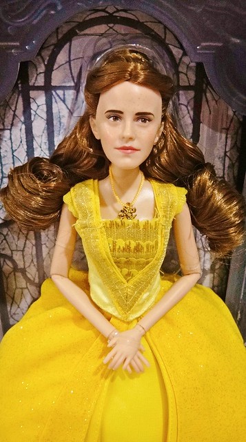 2017 Disney Store Beauty and the Beast Live Action Belle doll (3)