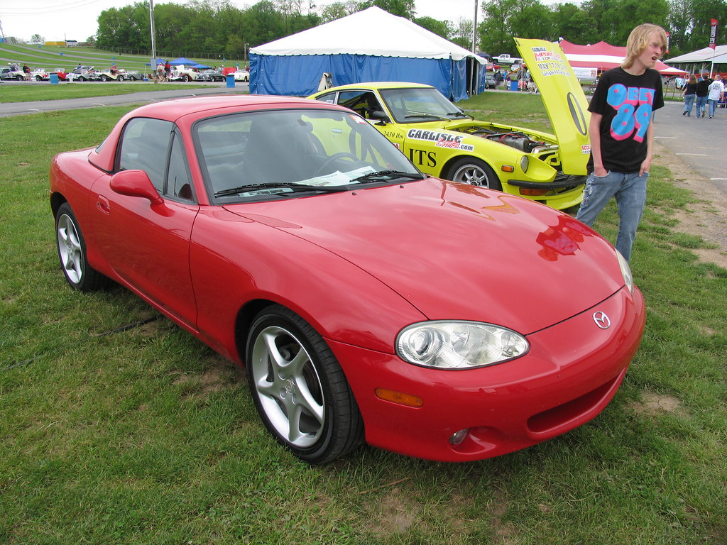 Image of Mazda Miata Hardtop