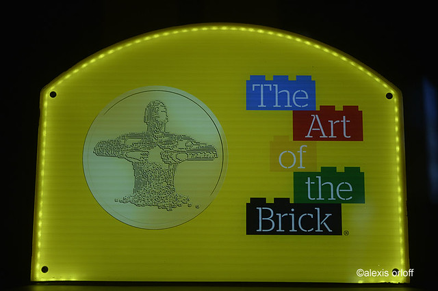 Nathan Sawaya:The Art of the Brick