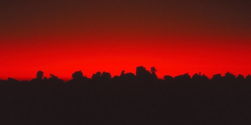 view udsigt mountain volcano vulkan bjerg mount gunung sunrise dawn morning morgen sol sun red rød panorama cloud formation sky himmel summer nikon f301 kodachrome 64 indonesia travel java