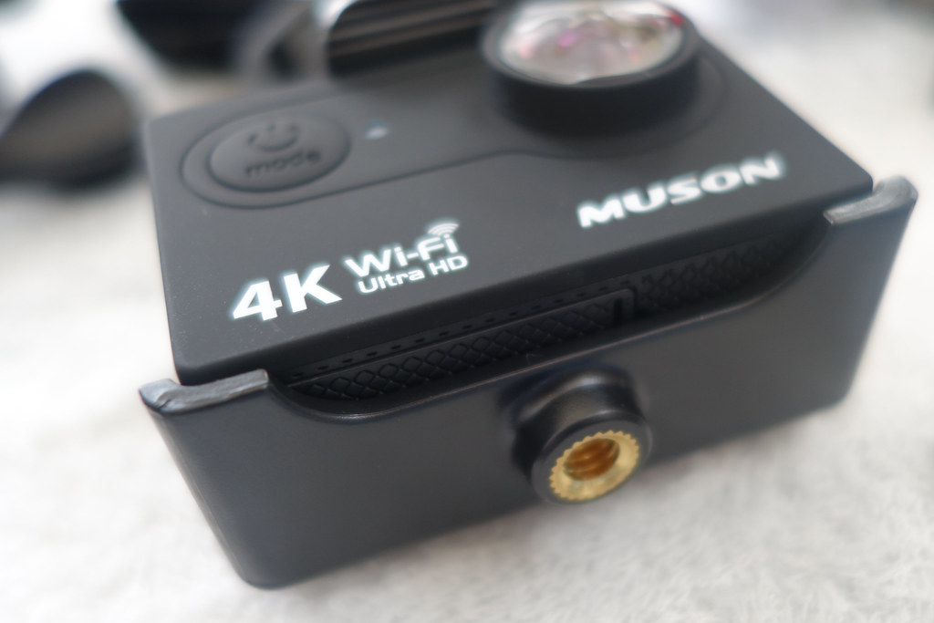 MUSON アクションカメラ 4K 防水［メーカー直販年保証付］2インチ