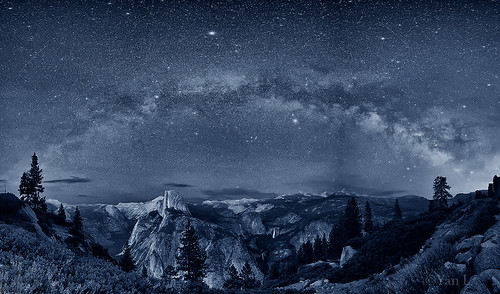 Milky Way over Glacier Point, Yosemite | I had a 6 day solo … | Flickr