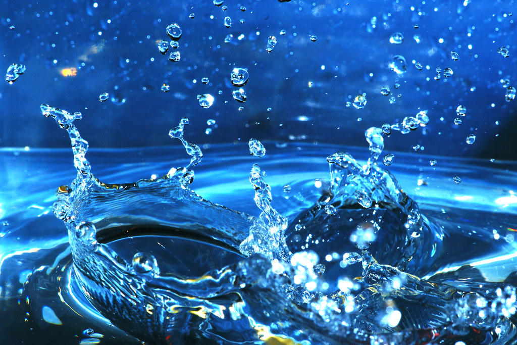 splash | SONY DSC | 派脆客 Lee | Flickr