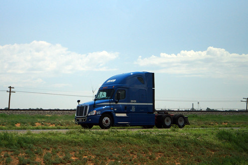 Robert Heath Trucking Cascadia Evolution #317 | by jmtruckpics