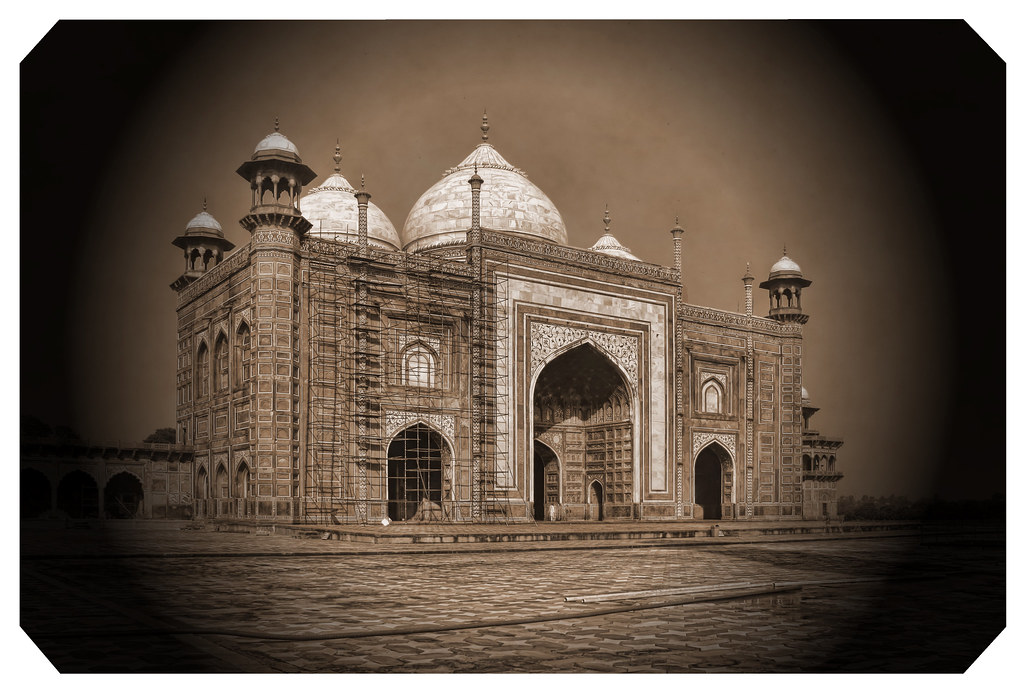 Agra IND - Jawab Taj Mahal west side 02