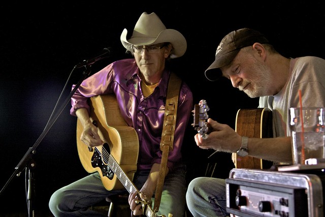 honky tonkin with tom philips & dwight thompson