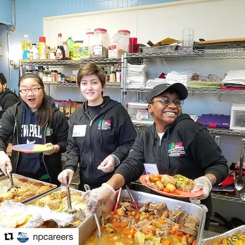 The Alternative Spring Break group is volunteering With Chiz's Heart Street today! ???? They delivered the $211 and 50 items collected At Tops yesterday and are serving lunch, handing out food from the pantry, and painting the kitchen, among oth