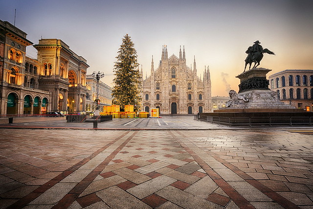 Season's Greetings From Milan - Buone Feste Da Milano