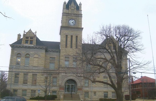 10. Marion County Courthouse, Marion, 12 21 06