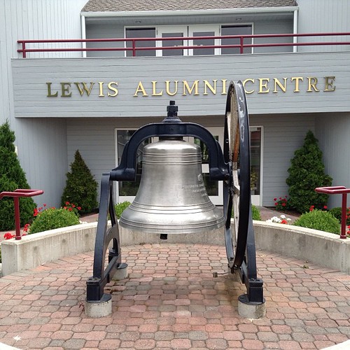 Victory Bell outside Lewis Alumni Centre @WSUPullman #wsu #gocougs
