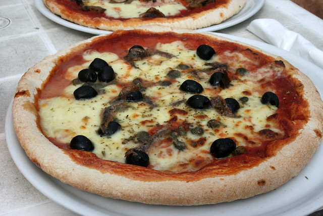 Pizza at Lido, Italy -------- IMG_8871