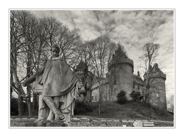 Le calme morne du château de Combourg