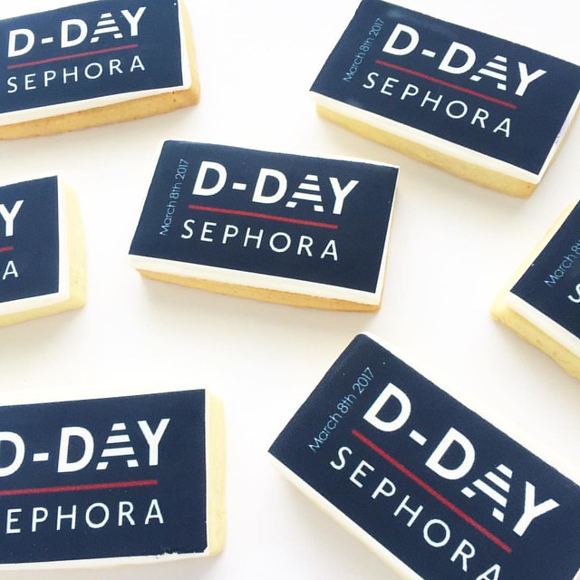 Branded cookies is one of our specialities! #sephora #edibleimage #lvsweets