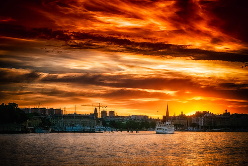 city sunset summer water boat stockholm hdr fujifilmxe1