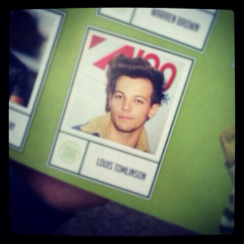 #louisgirl #louisfeels #louistomlinsonfeels #louistomlinson #onedirection #onedirectionfeels #onedirectionthisisus #onedirectionmidnightmemories #soccer #support #wish #i #was #there #celtic #supporting #love #good #luck #tommo #boobear :D | by Melanie Taylor055