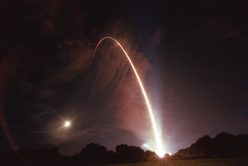 Nasa Contour CONTOUR Launch | NASA's Comet Nucleus Tour (CONTOUR) launche… | Flickr