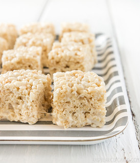 Salted Honey Rice Krispies Treats | www.raspberricupcakes.co… | Flickr