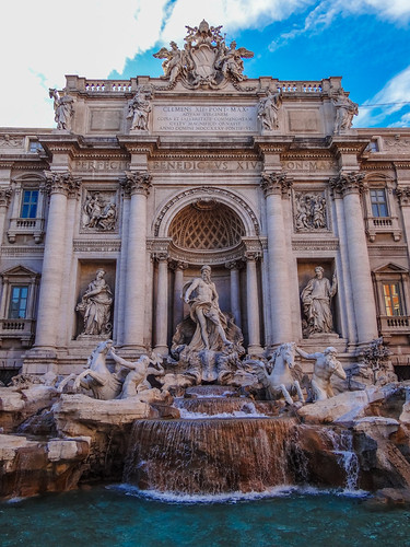Trevi Fountain, Rome, Italy