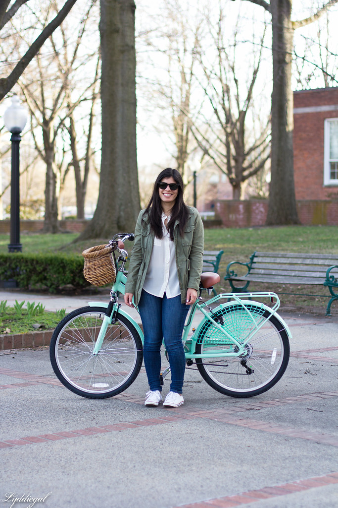 bike riding outfit, white shirt, green field jacket, white… | Flickr