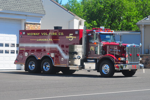 Midway Volunteer Fire Company Tanker 5