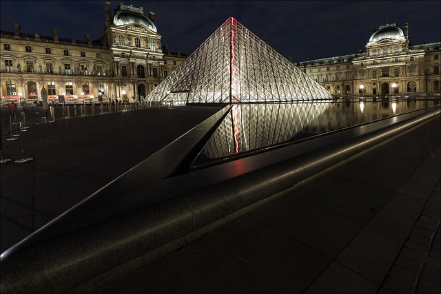 Le Louvre Variation11