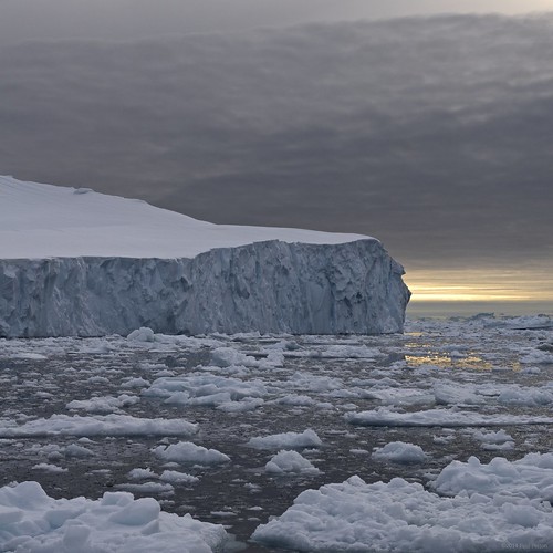 sunset cloud snow reflection ice square landscape shoreline greenland fjord iceberg fiord afszoomnikkor2470mmf28ged ilulisat