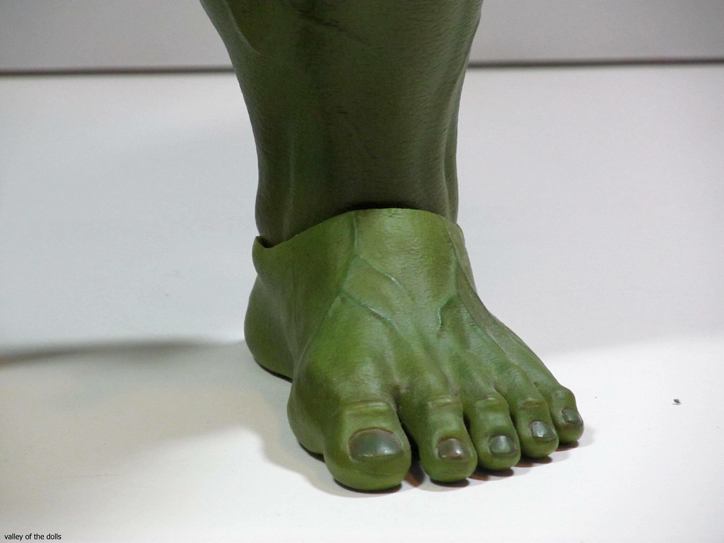 HOT TOYS Incredible Hulk | I bought this guy months ago but … | Flickr