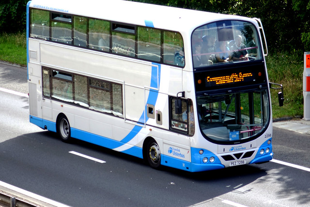 PEZ 7298 Ulsterbus 2298