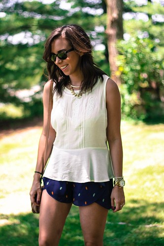 va darling. dc blogger. virginia personal style blogger. sheer white flowy summer top. flutter patterned bcbg shorts. leather oxfords. summer style 3 | by vadarling