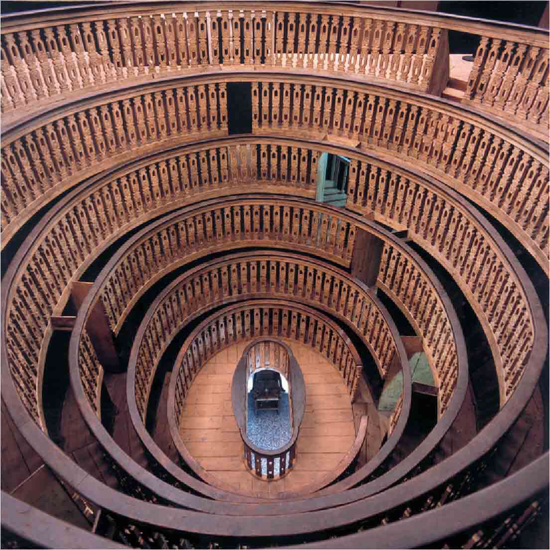 Univ of Padua 1594 anatomy theater