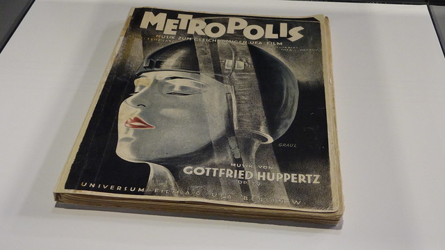 Frankfurt Deutsches Filmmuseum - Metropolis (Notenbuch der Filmmusik)