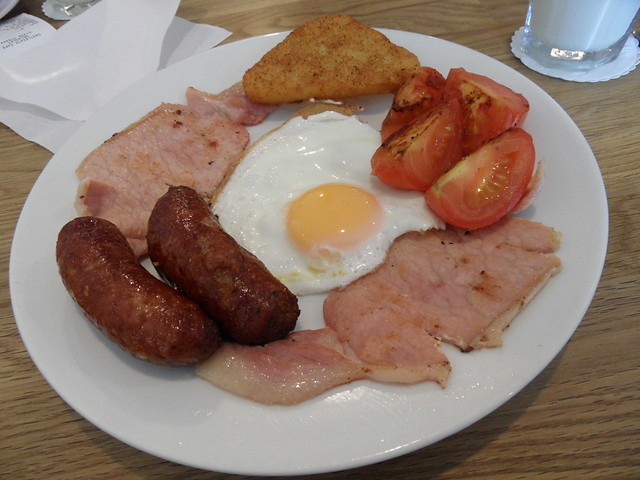 Full English breakfast at Castlegate