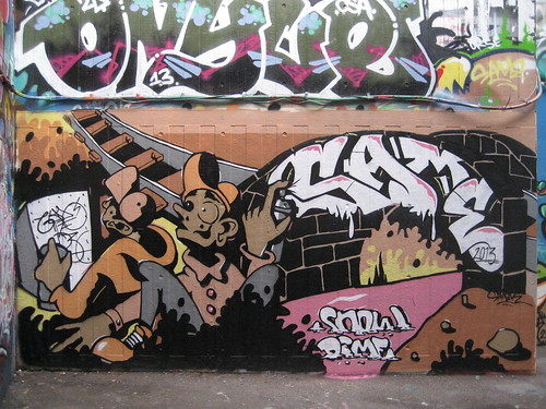 graffiti, Southbank | Follow me on Instagram Like my photos?… | Flickr