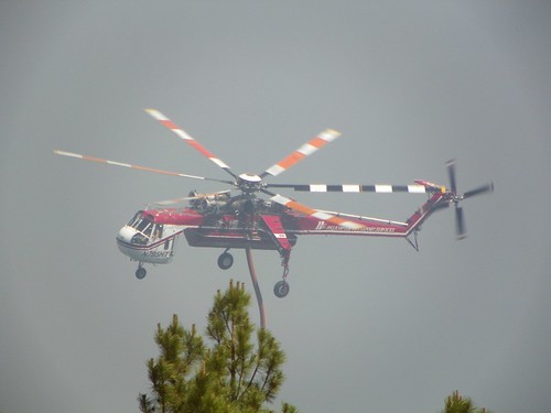 arizona helicopter forestfire skycrane wildfire sikorsky heavylifthelicopter helitanker apachesitgreavesnationalforest sanjuanfire helicoptertransportservices n795ht type1helicopter