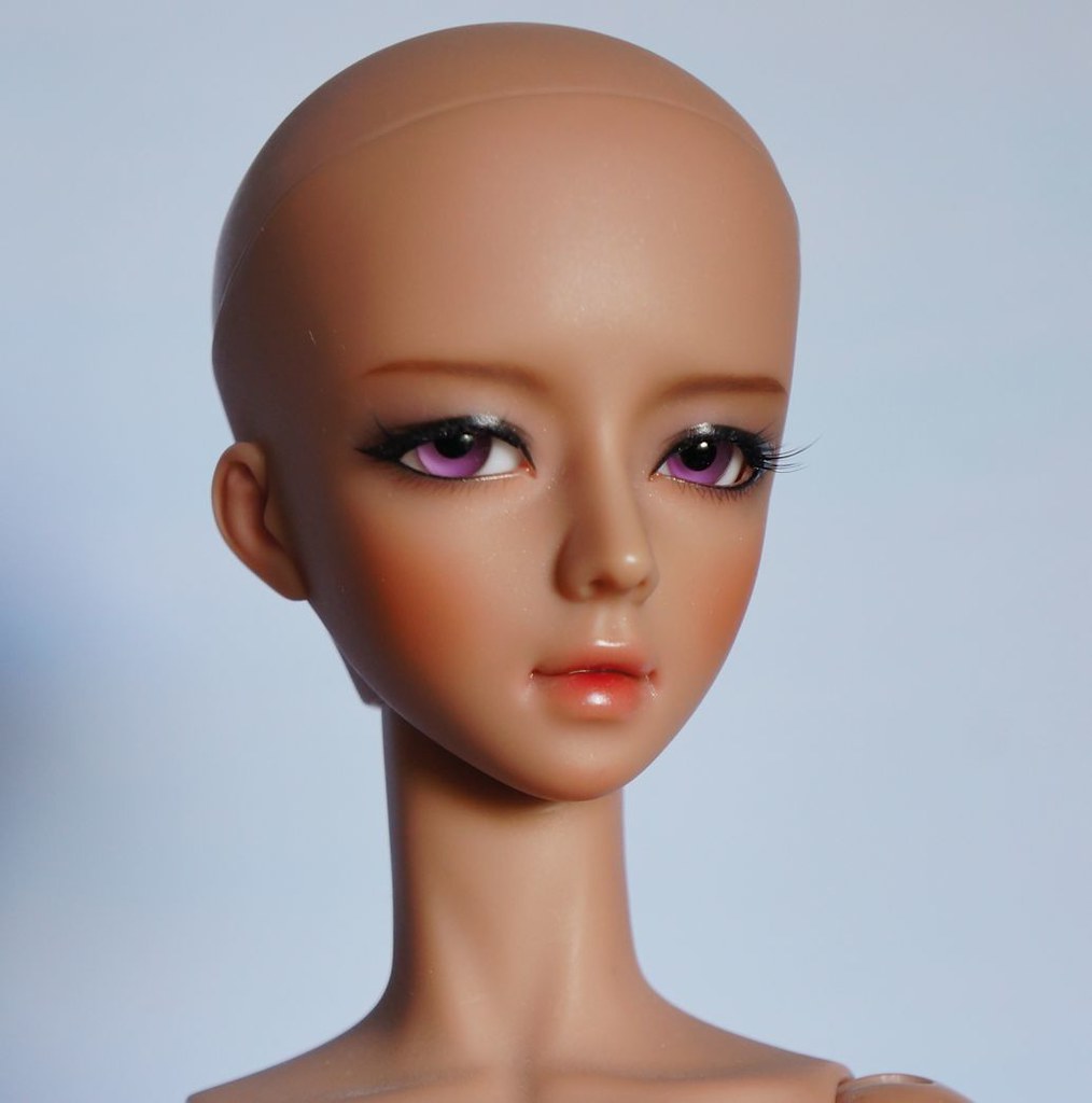 Withdoll Cynthia, Tan - Rehoming