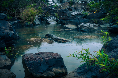 lake wet water rain drops pond rocks cloudy stones overcast vietnam lạt đà pongour lâmđồng đứctrọng