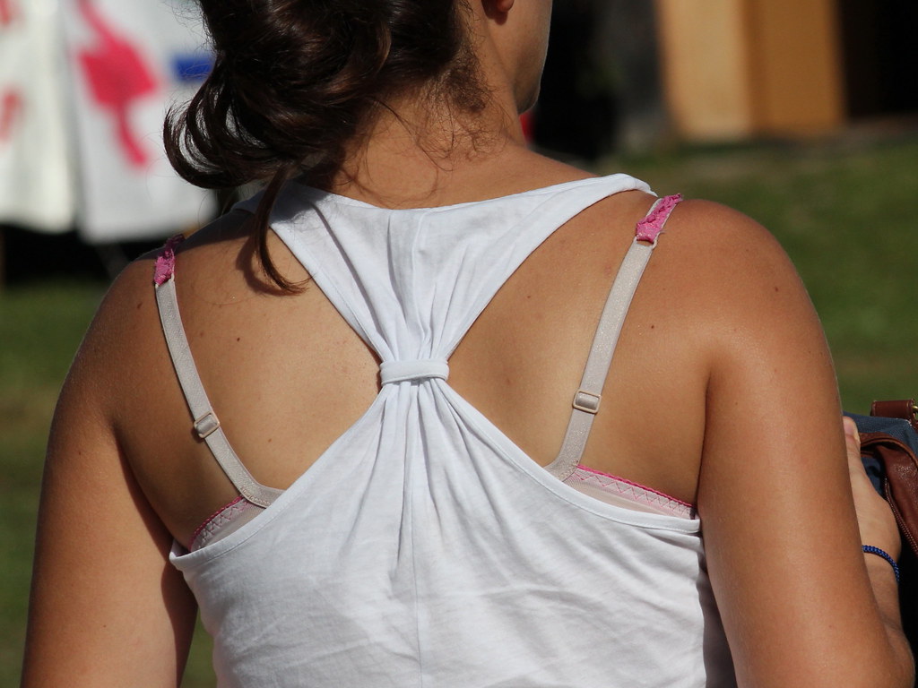 Girl back - bra strap, 320828282