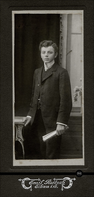 Portrait eines Jungen, Atelier Emil Roitsch in Eibau / Sachsen, um 1910 Deutschland Germany