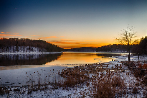 fallcreekfallsstatepark tn tennessee tennesseestatepark usa unitedstates dusk ice lake park sunset water