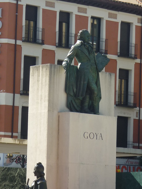 Zaragoza - Monumento a Goya