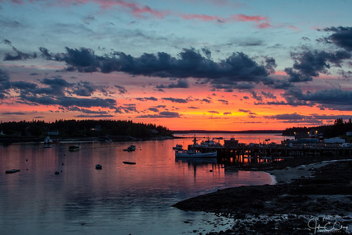 ocean sunset me june bay harbor boat maine newengland lobster portclyde marshallpoint jclay