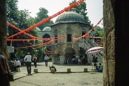 Koza Han, Bursa | ao\u00fbt 1993 Bursa, Kozan Han( 1491), march\u00e9 \u2026 | Flickr