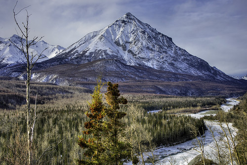 King mountain by grbenson3, King Mountain along the Glenn Highway near Chickaloon, Alaskaalaska unitedstates glennhighway kingmo